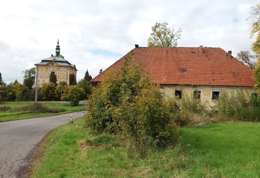 Zámek Jičíněves, Czech Republic (Czechia)